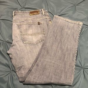 Men’s pants, near perfect condition
